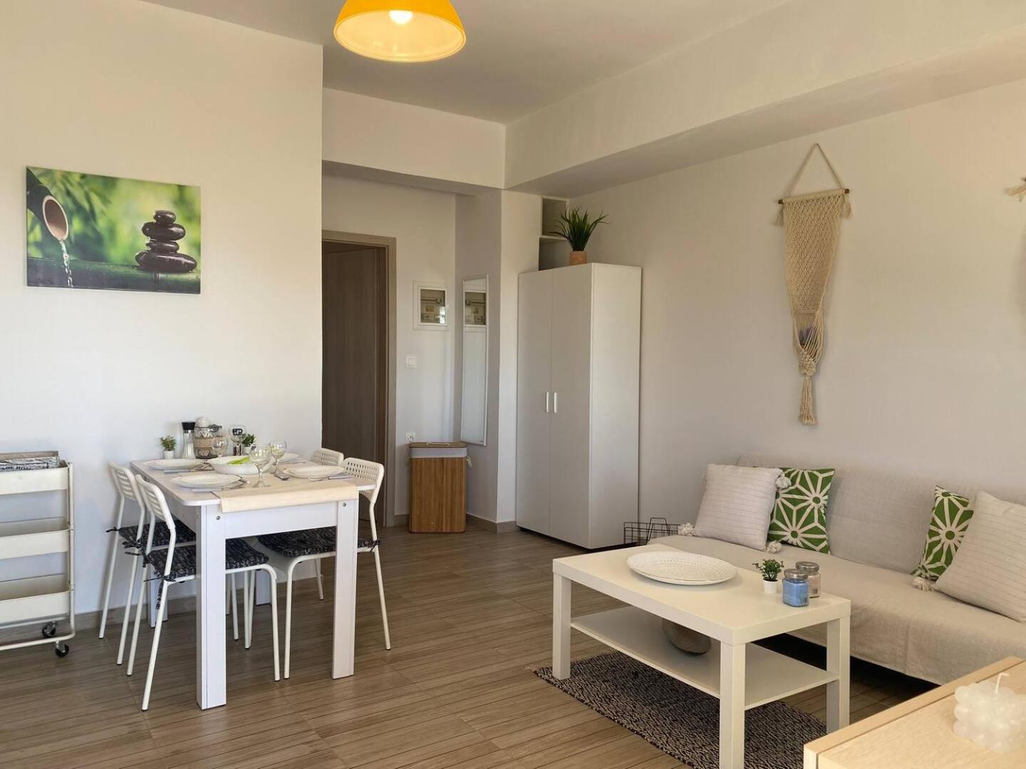 Zen Seaside Apartment Kalamaki  Luaran gambar